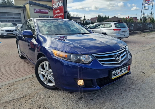 Honda Accord cena 36999 przebieg: 190000, rok produkcji 2010 z Chełmża małe 172